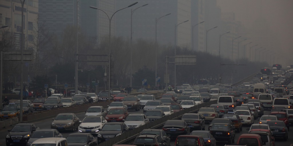 General Economy Images As Li Pledges Graft-Smog Battle