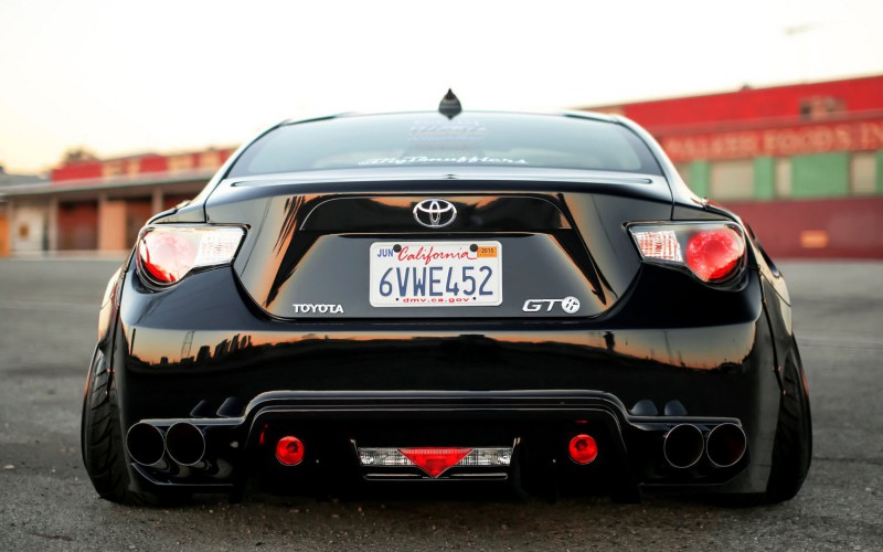 Scion-FRS-Custom-Quad-Exhaust-JDM-Work-Meisters-and-Rocket-Bunny-kits-2-