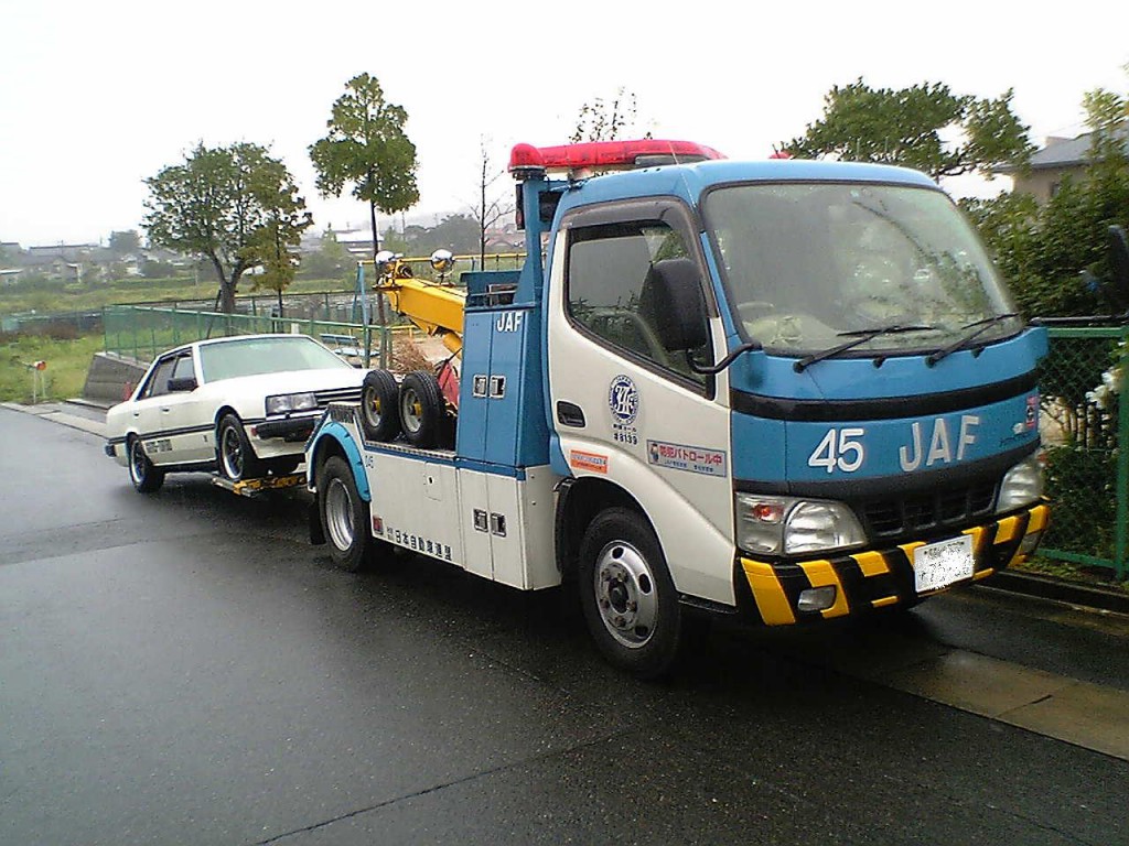 エンジン警告灯が点灯 そんな時どうする 車の大辞典cacaca